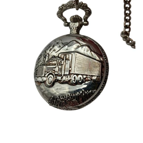 Details Pocket Watch Quartz Analog with New Battery and Chain - Picture 1 of 6